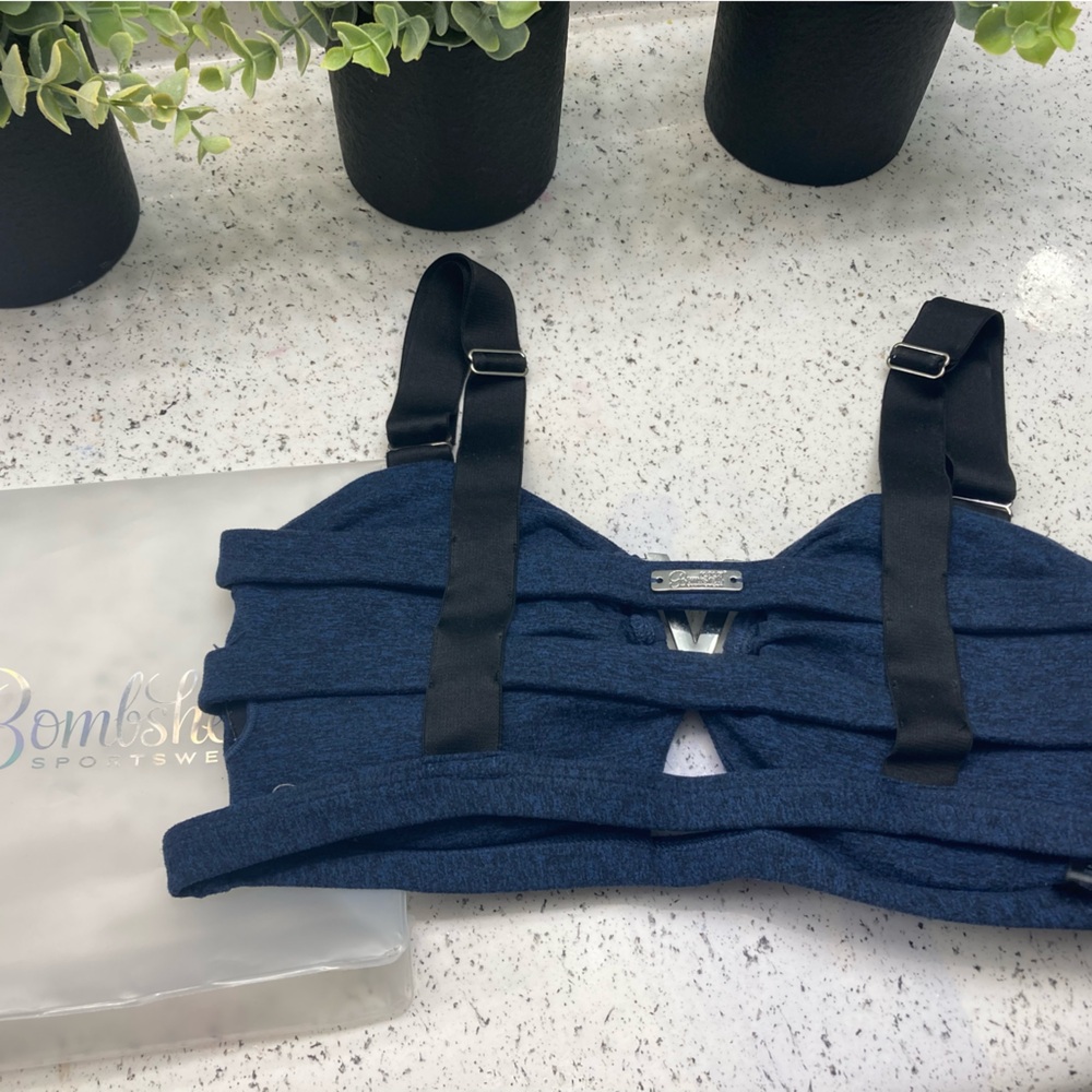 Bombshell Sportswear Goddess sports bra in sapphire blue - Picture 4 of 6